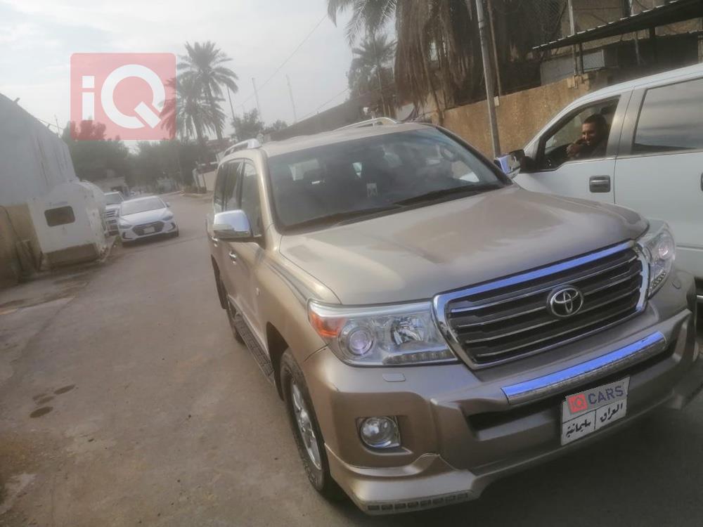 تويوتا لاندكروزر